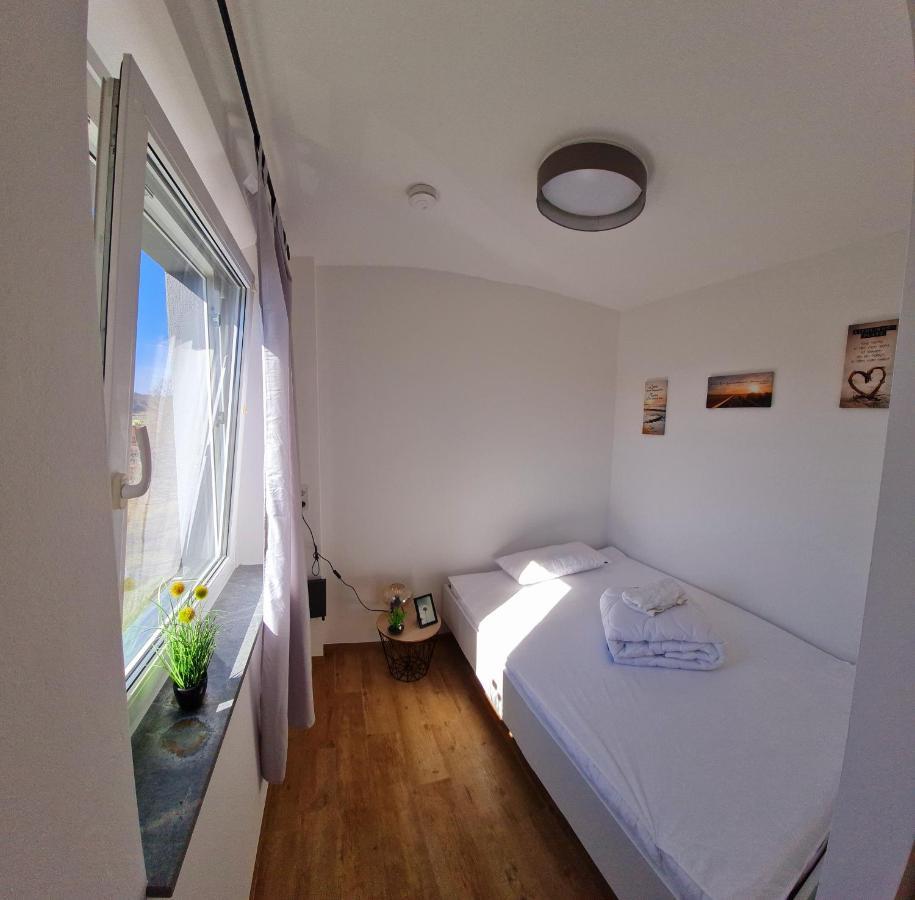 Moderne Wohlfuehlferienwohnung In 힐드부르크하우젠 외부 사진